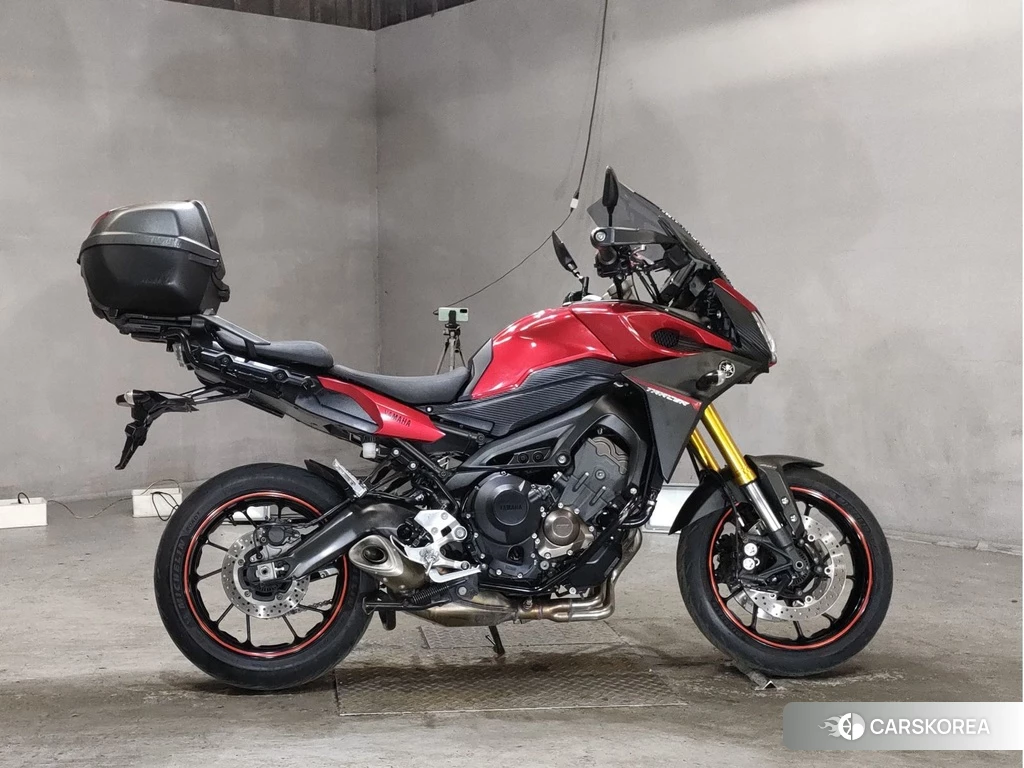Проданный Yamaha MT-09 2015 из Японии