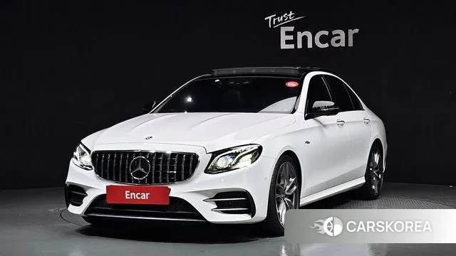 Mercedes-Benz E-Class W213 2019 Белый из Кореи