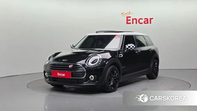 Mini Cooper Clubman 2023 Черный из Кореи