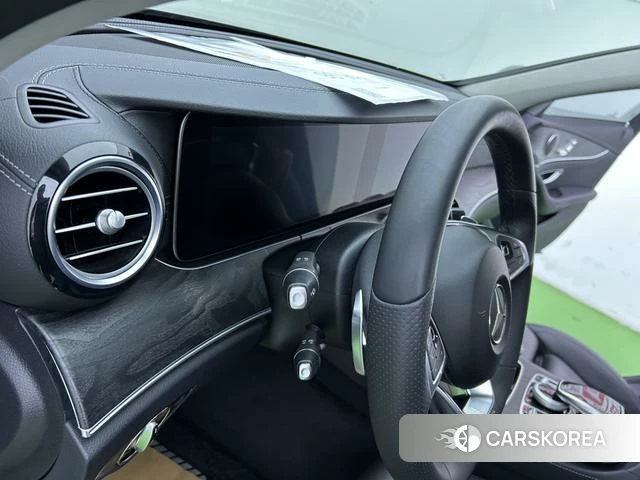 Mercedes-Benz E-class 2018 Черный из Китая