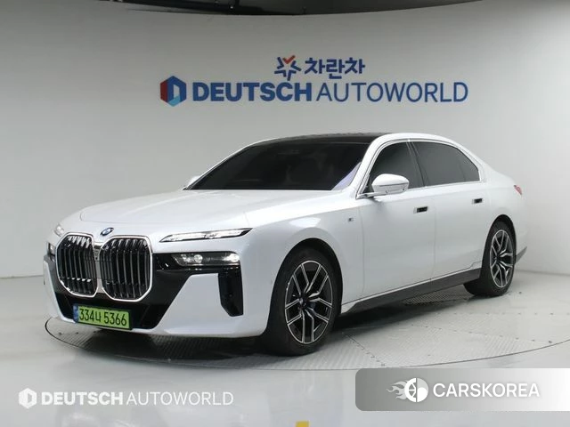 BMW 7 Series (G70) 2025 Белый из Кореи