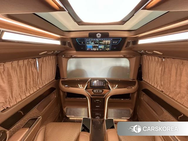Mercedes-Benz V-class 2023 Черный из Китая