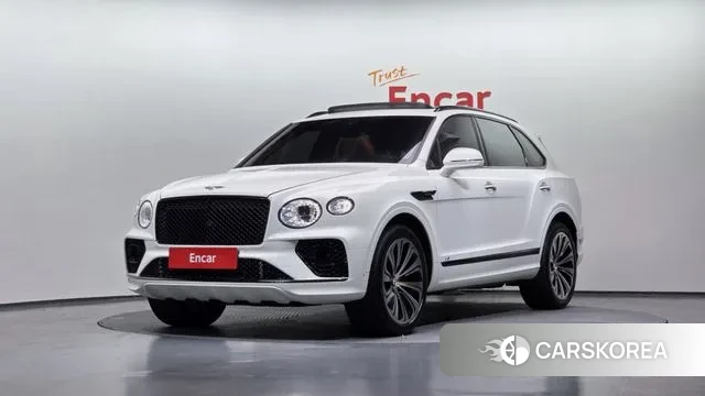 Bentley Bentayga 2021 Белый из Кореи