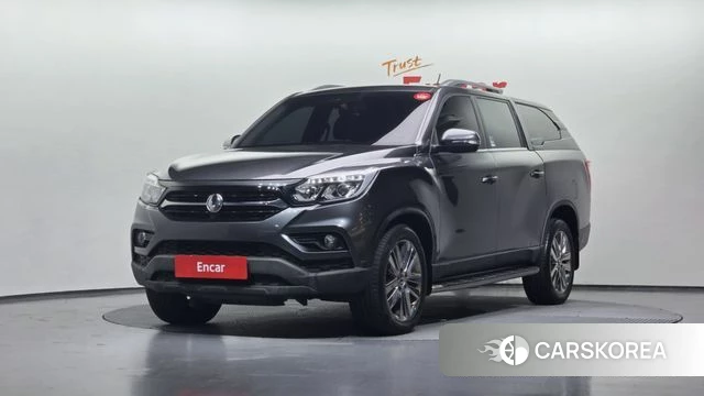 Ssangyong Rexton Sports 2018 Серый из Кореи