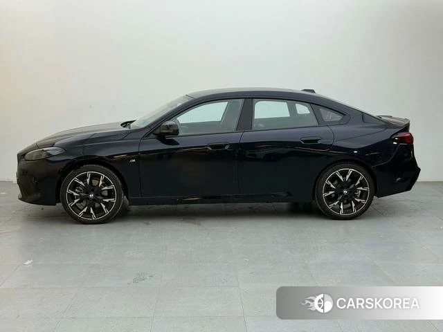 BMW 2 series 2025 Черный из Китая