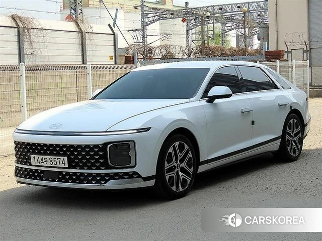 Hyundai Grandeur Hybrid (GN7) 2023 Белый из Кореи
