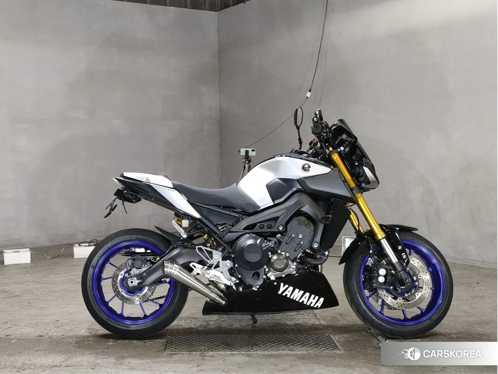 Проданный Yamaha MT-09 SP id 4165455 из Японии, фото 2