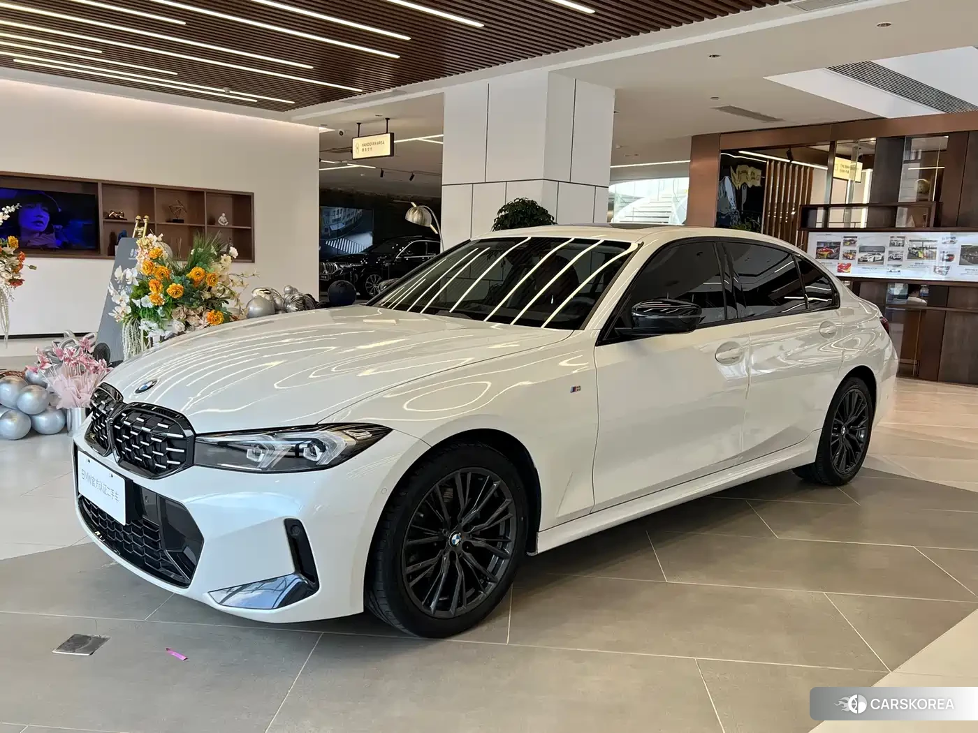 BMW 3 series 2023 Белый из Китая