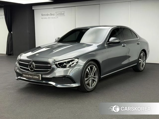 Mercedes-Benz E-Class W213 2022 Серый из Кореи