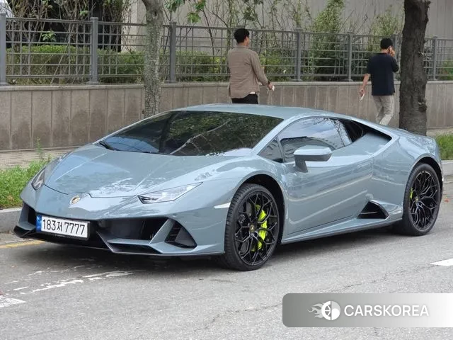 Lamborghini Huracan 2022 Серый из Кореи