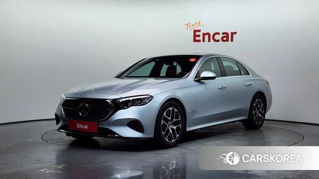 Mercedes-Benz E-Class W214 2025 Серебряный из Кореи