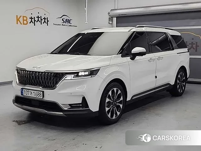 Kia Carnival 4th generation 2023 Белый из Кореи