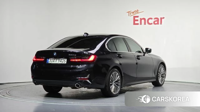 BMW 3 Series (G20) 2021 Черный из Кореи