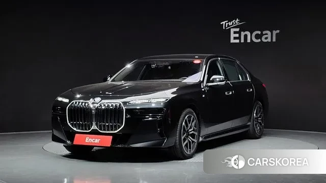 BMW 7 Series (G70) 2025 Черный из Кореи