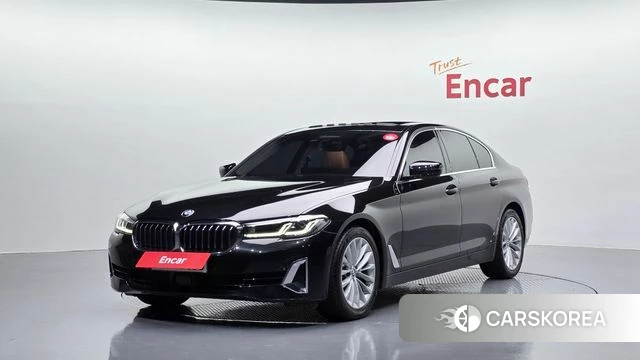 BMW 5 Series (G30) 2022 Черный из Кореи