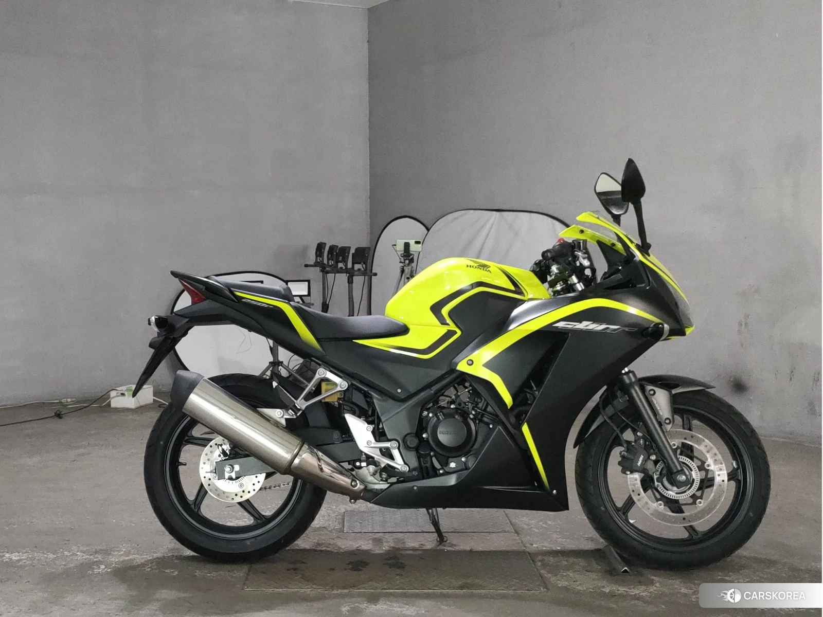 Проданный Honda CBR250R id 4184580 из Японии, фото 4