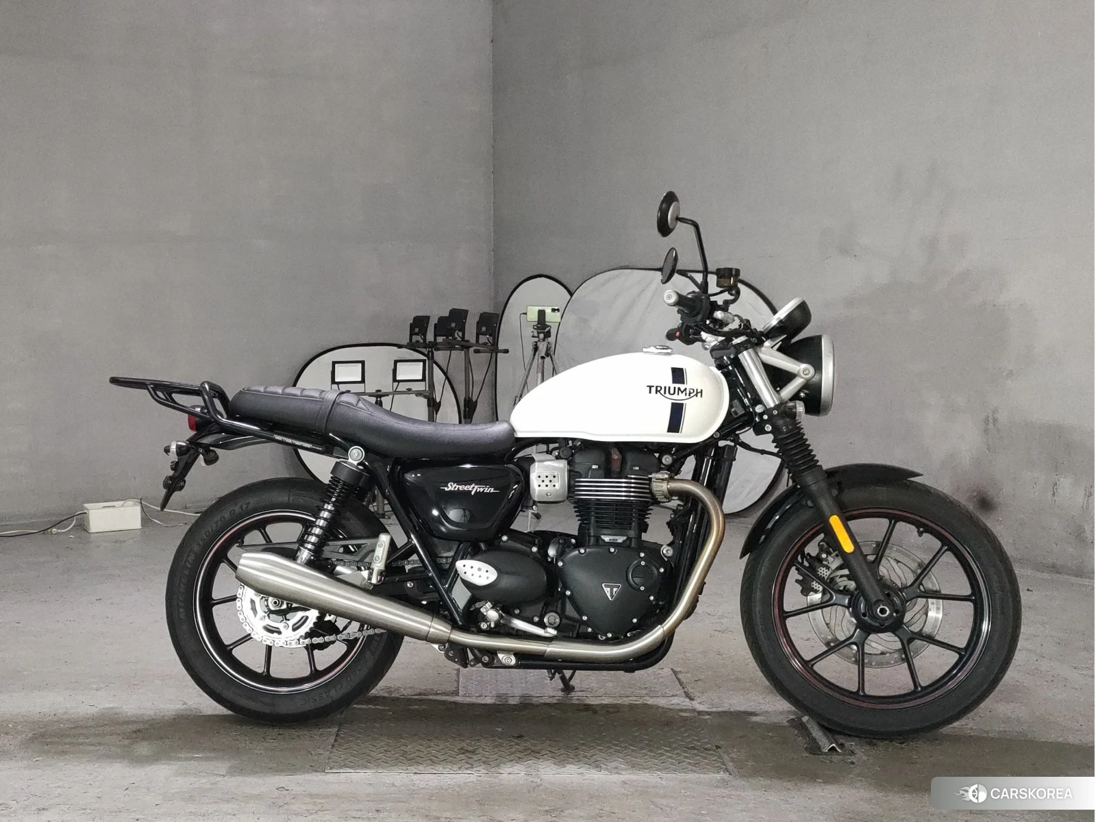 OTHER TRIUMPH STREET TWIN 900 2018 из Японии, фото 3