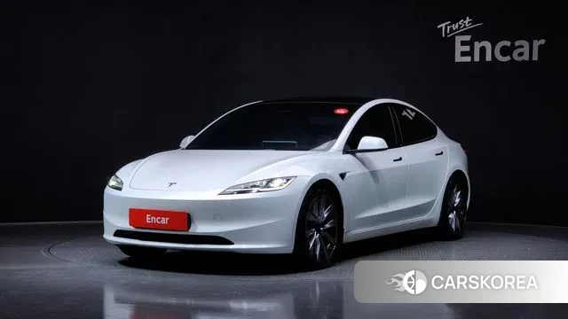 Tesla Model 3 2024 Белый из Кореи