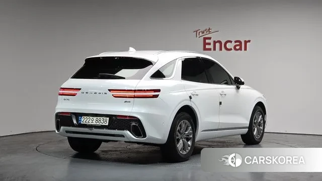 Genesis GV70 2023 Белый из Кореи