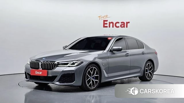 BMW 5 Series (G30) 2023 Серый из Кореи