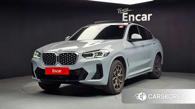 BMW X4 (G02) 2024 Серебристо-серый из Кореи