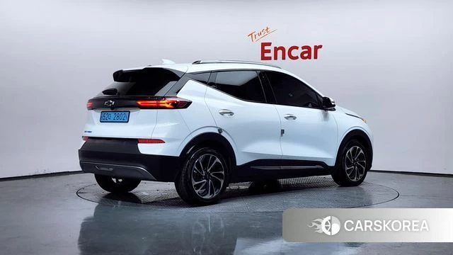 Chevrolet (GM Daewoo) New Bolt EV 2023 Белый из Кореи