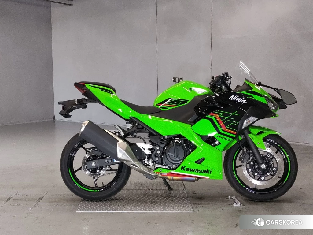 Проданный Kawasaki NINJA 400 2022 из Японии