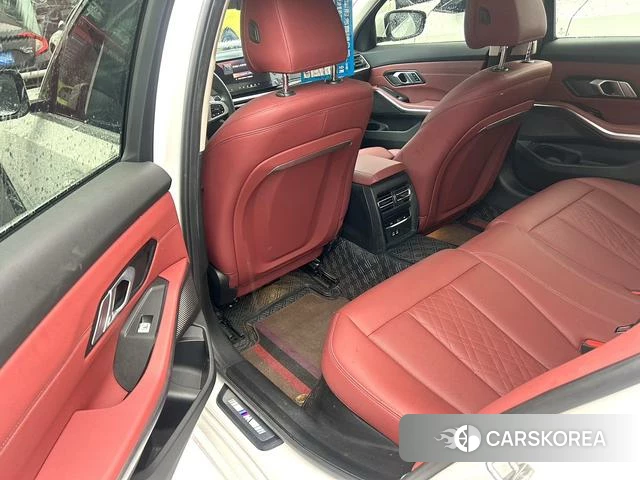 BMW 3 series 2024 Белый из Китая
