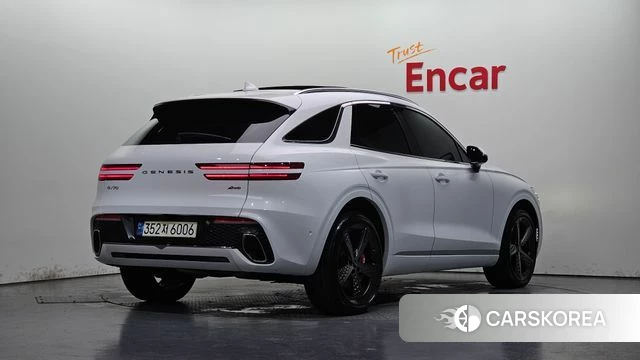 Genesis GV70 2021 Белый из Кореи