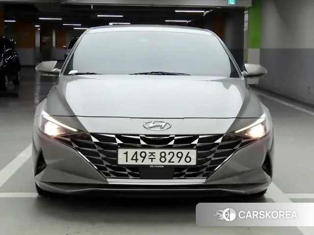 Hyundai Avante Hybrid (CN7) 2022 Серый из Кореи
