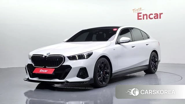 BMW i5 (G60) 2023 Белый из Кореи
