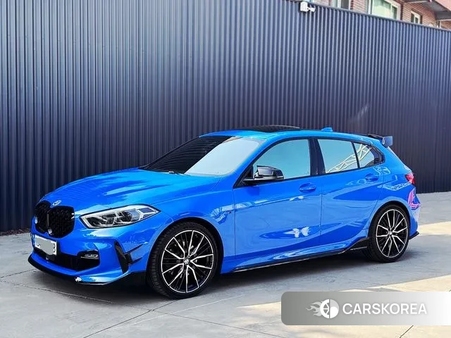 BMW 1 Series (F40) 2020 Синий из Кореи