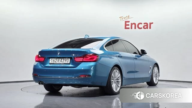BMW 4 Series (F32) 2020 Небесно-голубой из Кореи