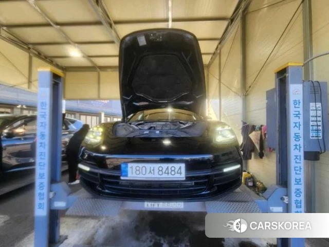 Porsche Panamera (971) 2018 Черный из Кореи