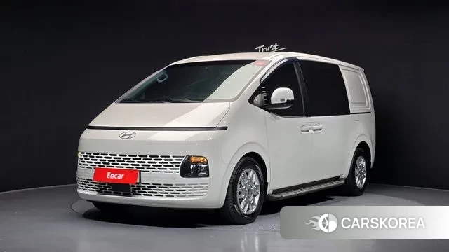 Hyundai Staria 2025 Белый из Кореи