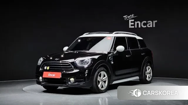 Mini Cooper Countryman 2018 Черный из Кореи