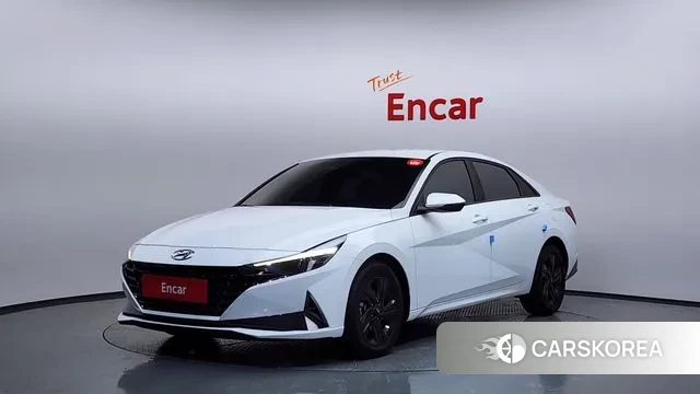 Hyundai Avante Hybrid (CN7) 2022 Белый из Кореи