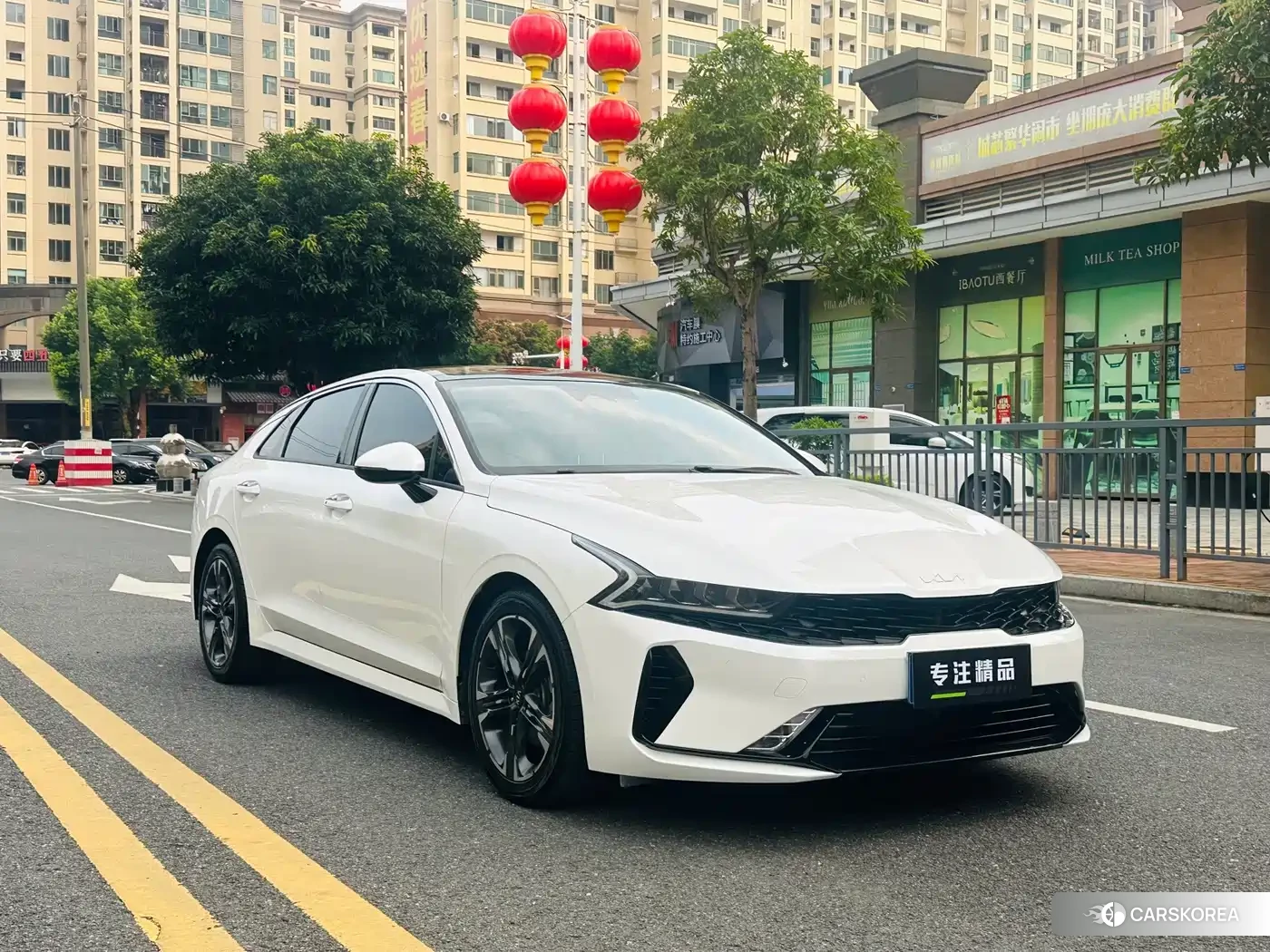 Kia K5 2022 Белый из Китая