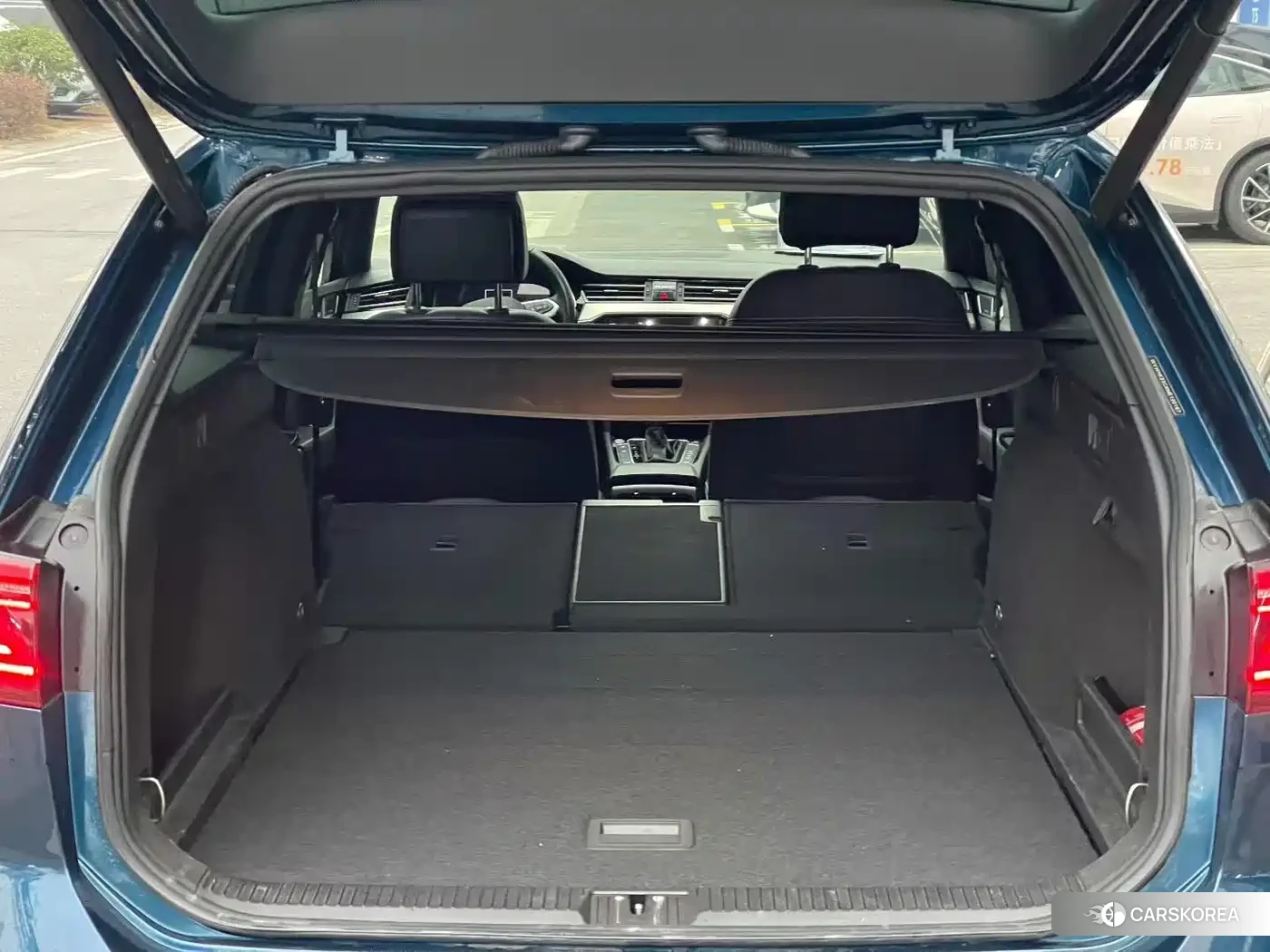 Volkswagen Wei Lan 2022 Синий из Китая