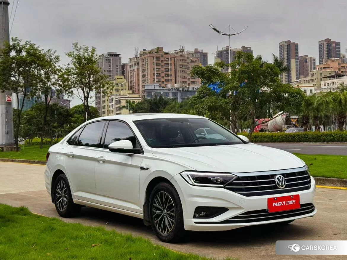 Volkswagen Sagitar 2020 Белый из Китая