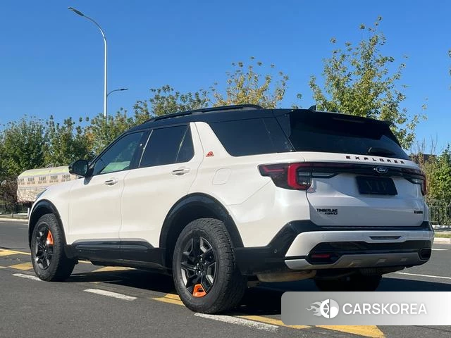 Ford Explorer 2025 Белый из Китая