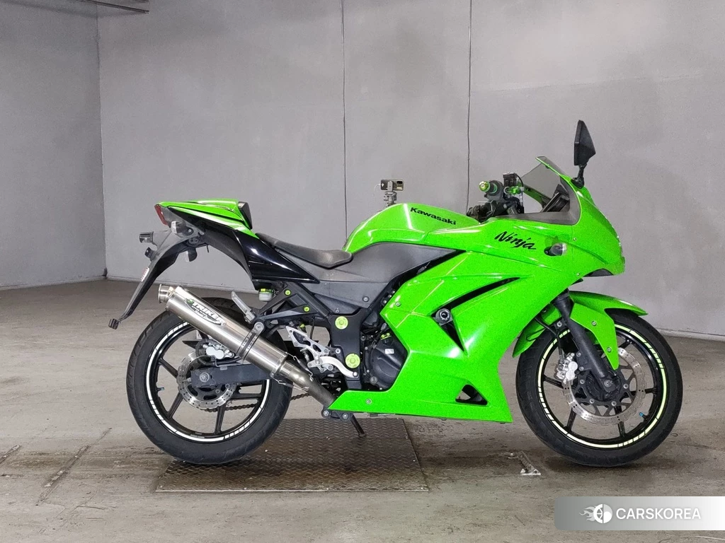 Проданный Kawasaki NINJA 250R id 4153159 из Японии