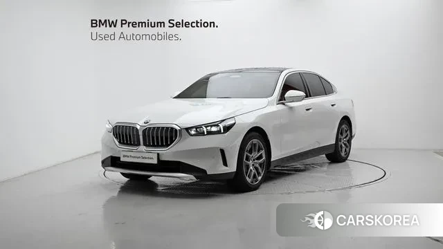 BMW 5 Series (G60) 2024 Белый из Кореи