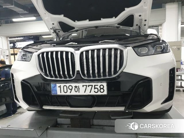 BMW X5 (G05) 2025 Белый из Кореи