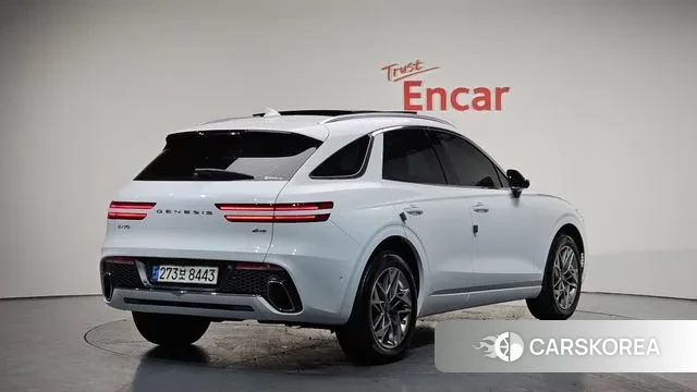 Genesis GV70 2021 Белый из Кореи