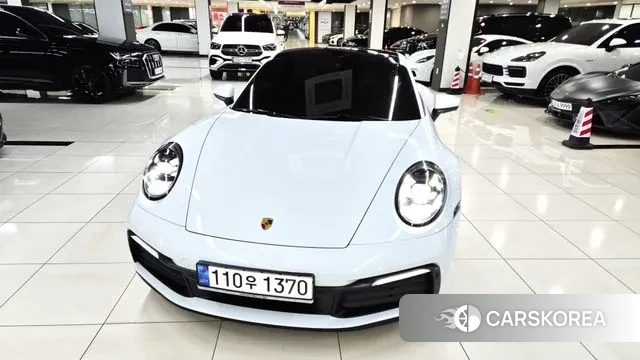 Porsche 911(992) 2021 Белый из Кореи