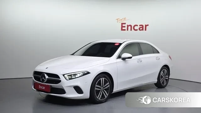 Mercedes-Benz A-Class W177 2021 Белый из Кореи