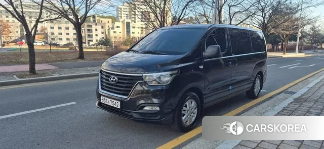 Hyundai The New Grand Starex 2019 Черный из Кореи