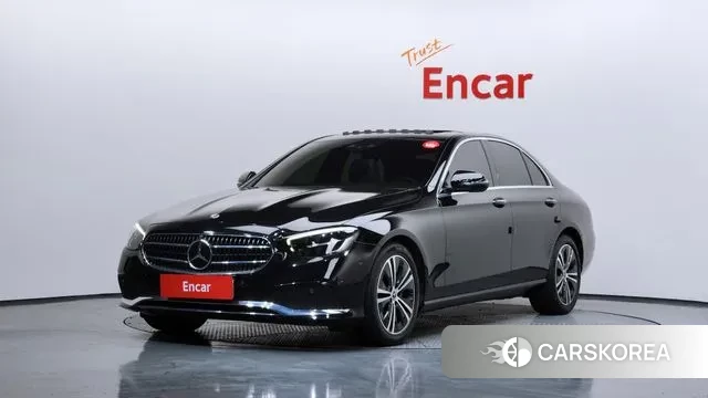 Mercedes-Benz E-Class W213 2022 Черный из Кореи
