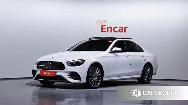Mercedes-Benz E-Class W213 2020 Белый из Кореи